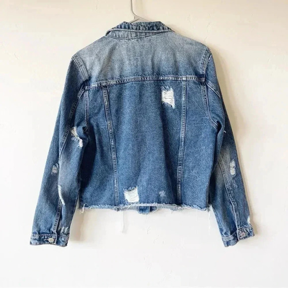 Vervet Plot Twist Classic Denim Jacket with raw hem Distressed Large EUC - Picture 8 of 8